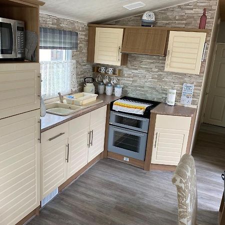 All Seasons Weavers Cottage Holmfirth Esterno foto